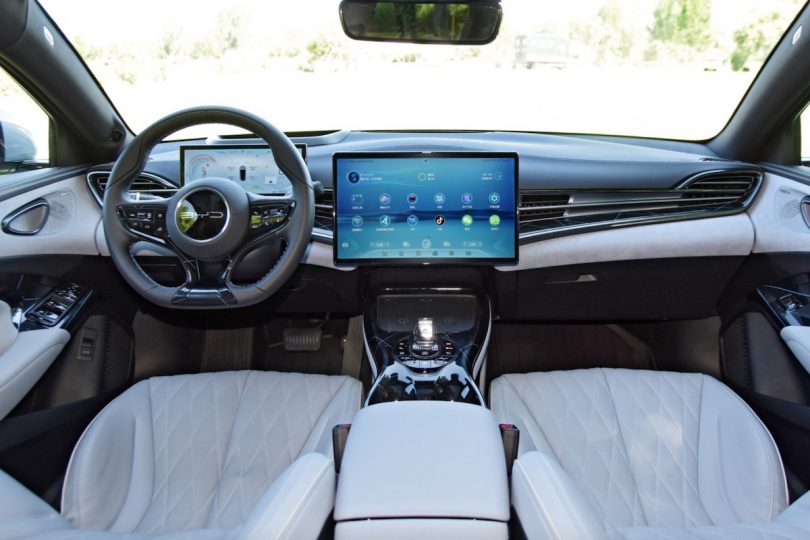 Електромобіль BYD Seal Електромобіль BYD Seal - фото thumbnail 1