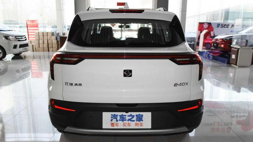 Електромобіль JAC VOLKSWAGEN E40X - фото thumbnail 1