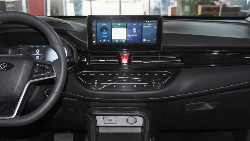 Електромобіль JAC VOLKSWAGEN E40X - фото thumbnail 1