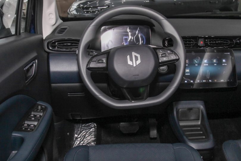 Електромобіль Leapmotor T03 Електромобіль Leapmotor T03 - фото thumbnail 1