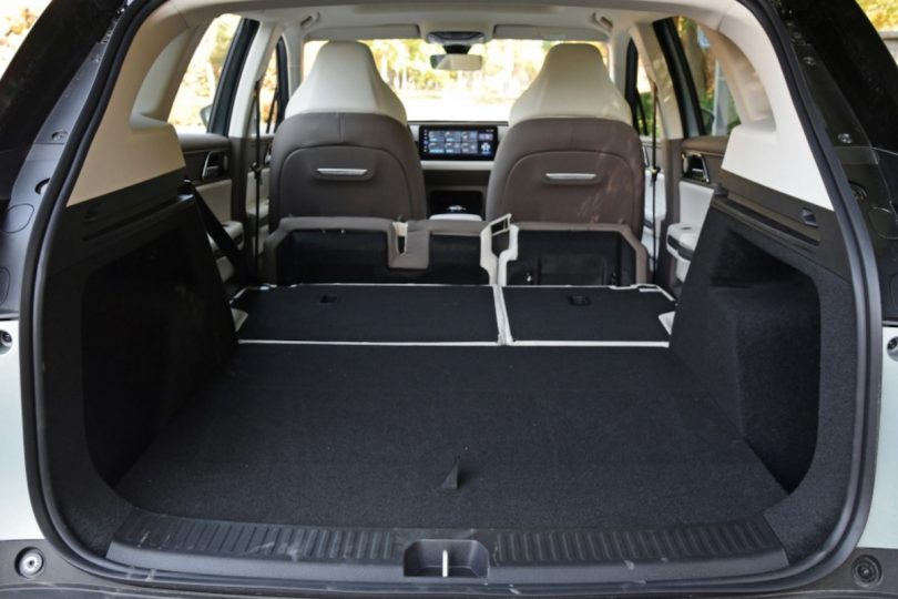 Електромобіль Aiways U5 - фото thumbnail 1