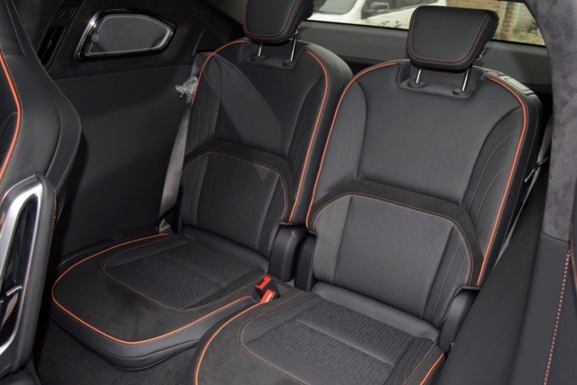 Електромобіль Hiphi X Електромобіль Hiphi X - фото thumbnail 1