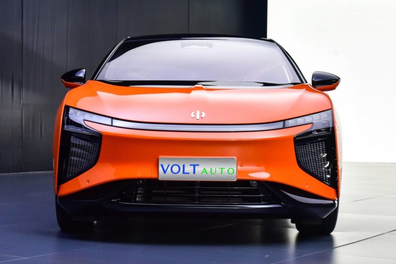 Електромобіль Hiphi X Електромобіль Hiphi X - фото thumbnail 1