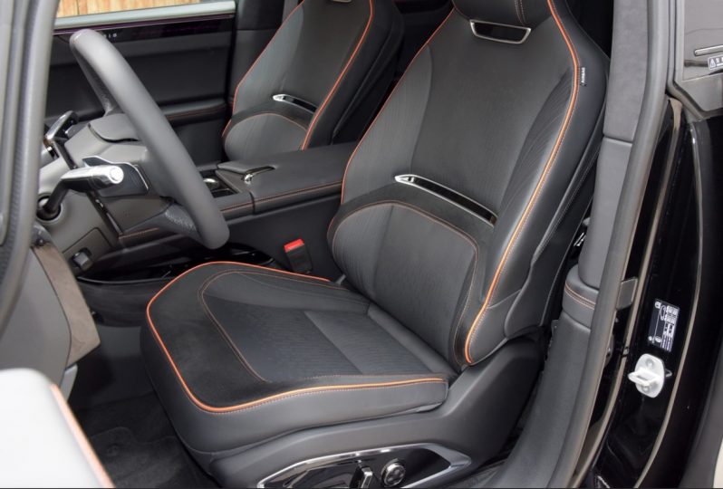 Електромобіль Hiphi X Електромобіль Hiphi X - фото thumbnail 1