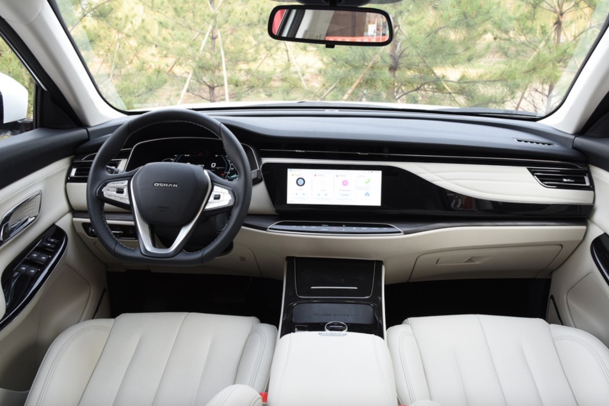 Про авто Електромобіль Changan Oshan X7 Про авто Електромобіль Changan Oshan X7