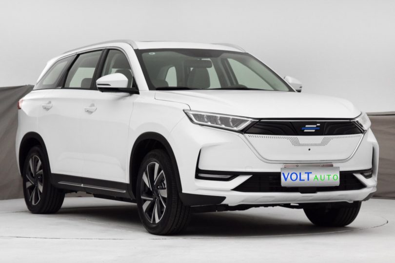 Електромобіль Changan Oshan X7 Електромобіль Changan Oshan X7 - фото thumbnail 1