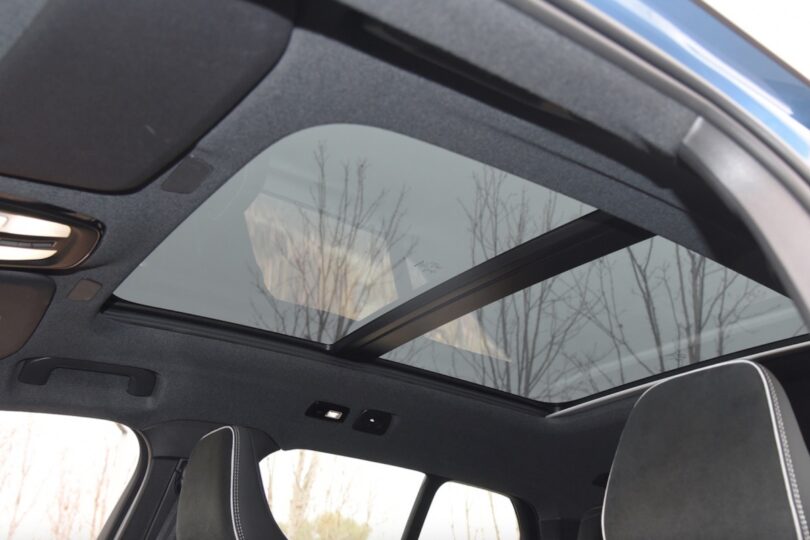 Електромобіль Volvo XC40 - фото thumbnail 1