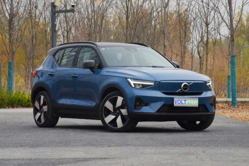 Електромобіль Volvo XC40 - фото thumbnail 1