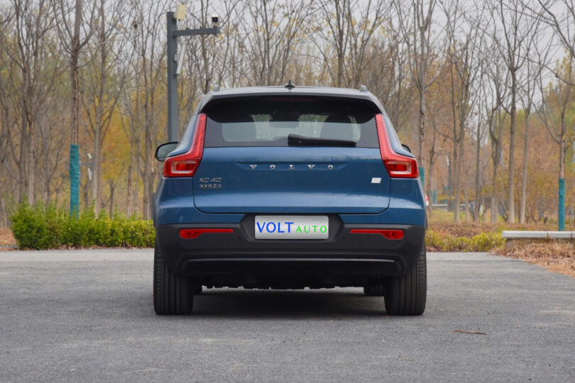 Електромобіль Volvo XC40 - фото thumbnail 1