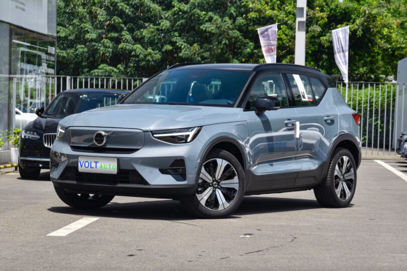 Електромобіль Volvo XC40 - фото thumbnail 1