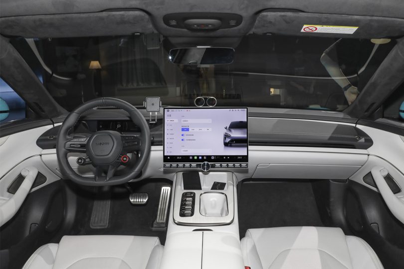 Електромобіль Xiaomi SU7 - фото thumbnail 1