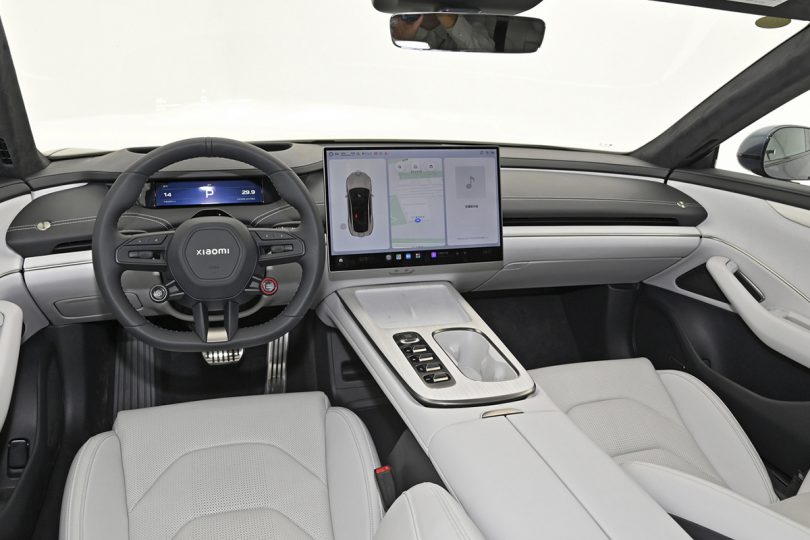 Електромобіль Xiaomi SU7 - фото thumbnail 1