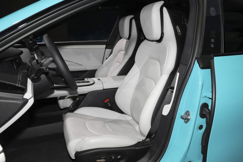 Електромобіль Xiaomi SU7 - фото thumbnail 1