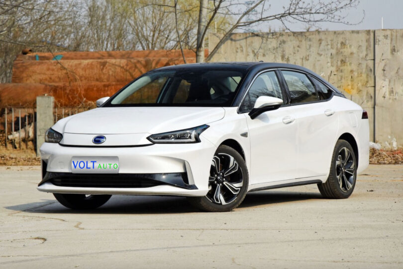 Електромобіль Toyota GAC iA5 - фото thumbnail 1