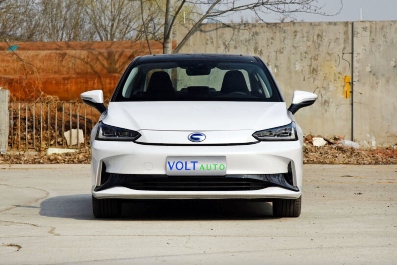 Електромобіль Toyota GAC iA5 - фото thumbnail 1