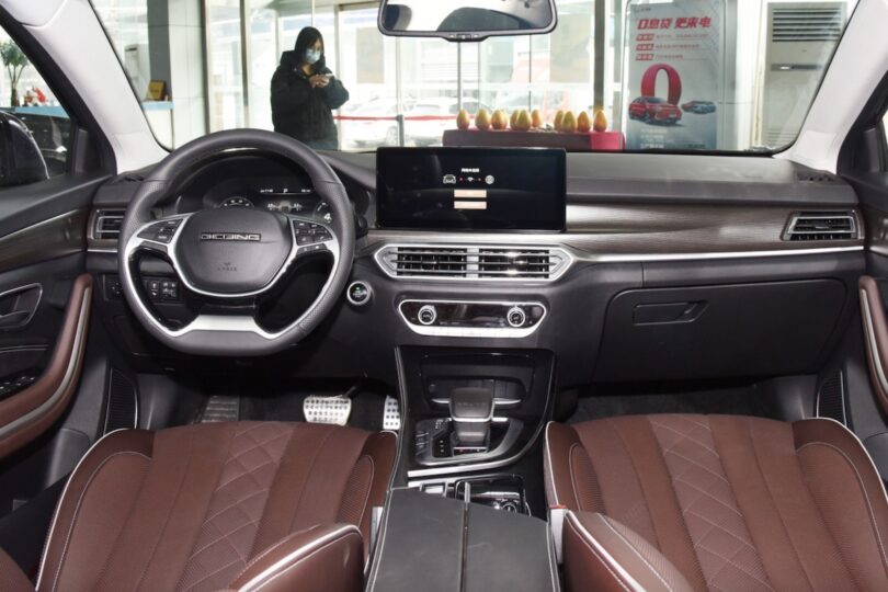 Електромобіль Baic EU7 - фото thumbnail 1