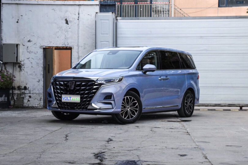 Електромобіль Roewe iMAX 8 - фото thumbnail 1