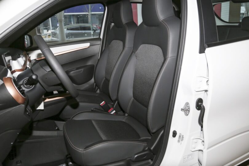 Електромобіль Dongfeng Nano Box - фото thumbnail 1