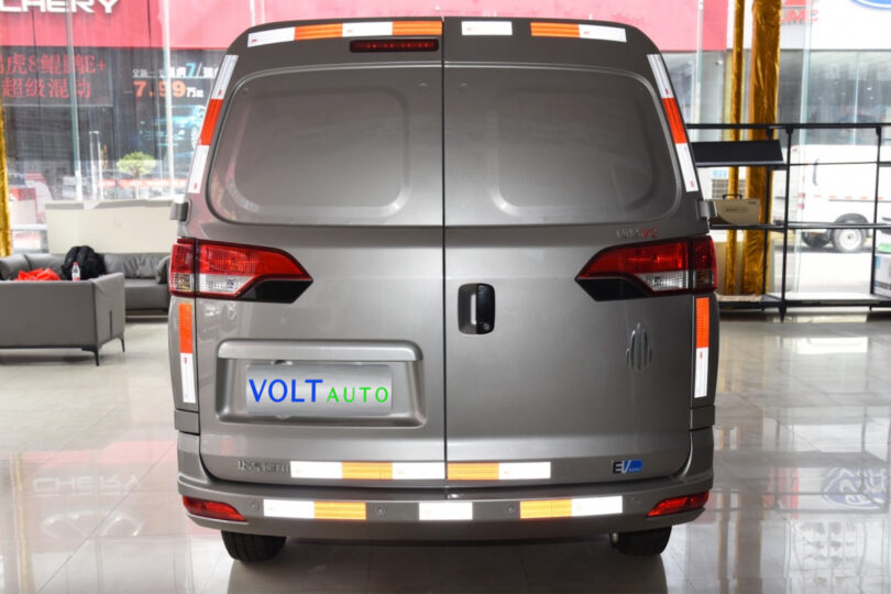 Електромобіль BAIC Proton V2 Електромобіль BAIC Proton V2 - фото thumbnail 1