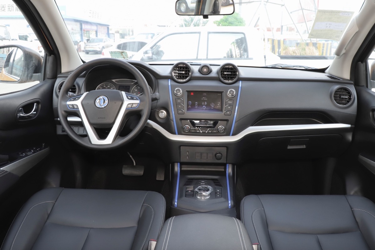 Про авто Електромобіль Dongfeng Rich 6 Про авто Електромобіль Dongfeng Rich 6