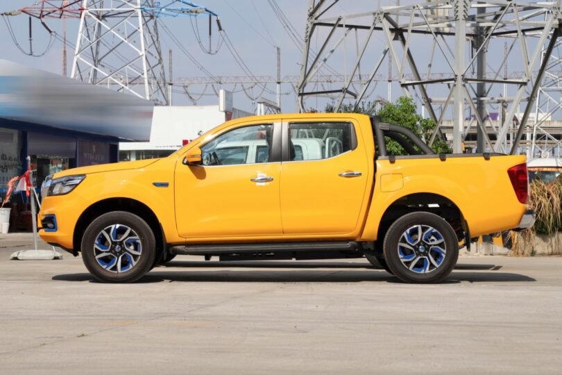 Електромобіль Dongfeng Rich 6 Електромобіль Dongfeng Rich 6 - фото thumbnail 1