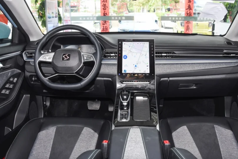 Електромобіль JAC VW E50A Pro - фото thumbnail 1