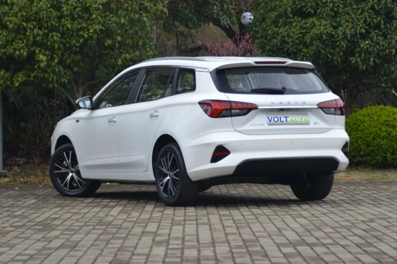 Електромобіль Roewe Ei5 2022 - фото thumbnail 1