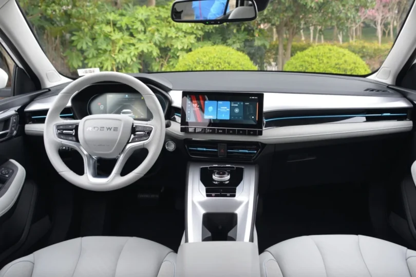 Електромобіль Roewe Ei5 2022 - фото thumbnail 1