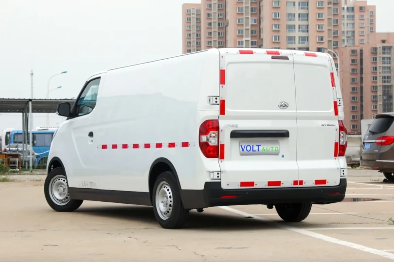 Електромобіль Maxus EV30 - фото thumbnail 1