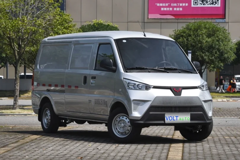 Електромобіль Wuling EV50 Електромобіль Wuling EV50 - фото thumbnail 1