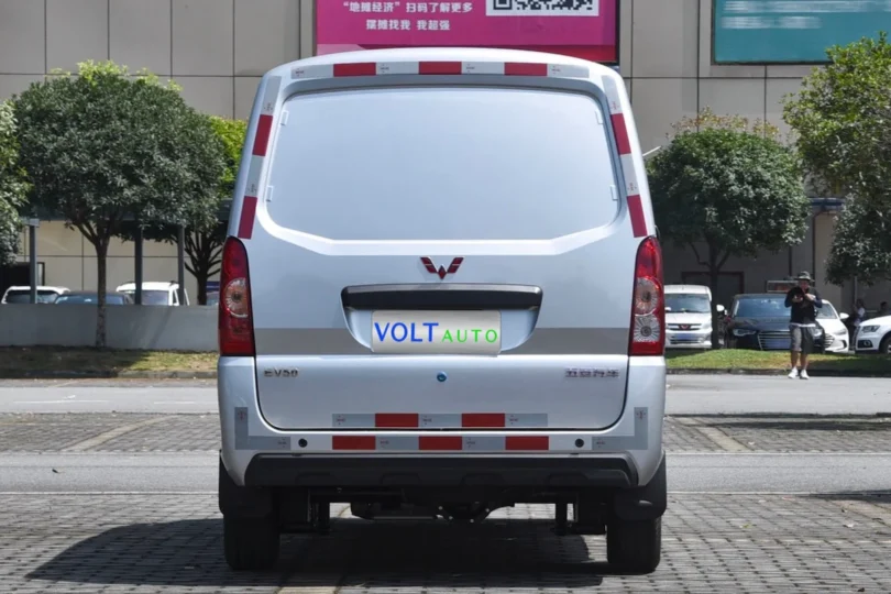 Електромобіль Wuling EV50 Електромобіль Wuling EV50 - фото thumbnail 1