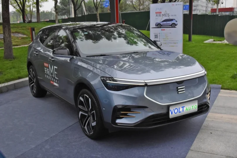 Електромобіль Enovate ME7 - фото thumbnail 1