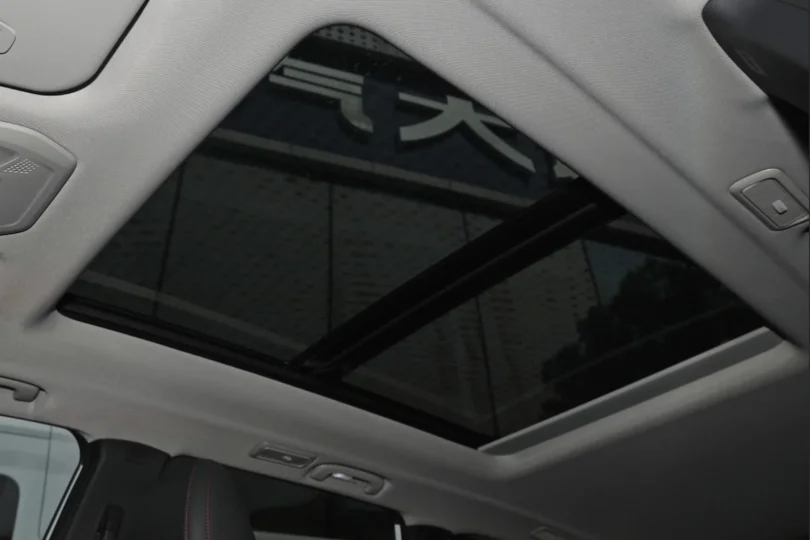 Електромобіль Maxus MIFA 5 - фото thumbnail 1