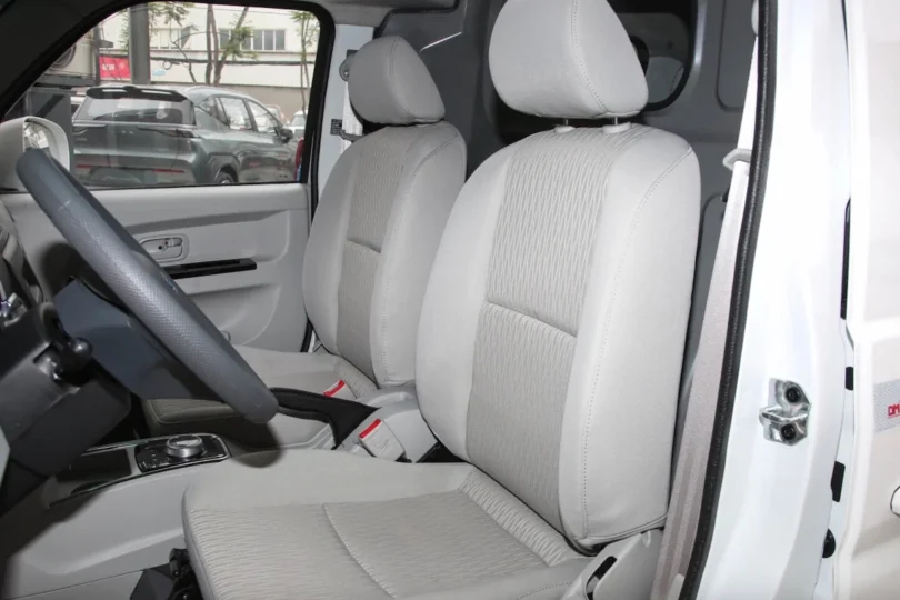 Електромобіль SRM X30L EV Електромобіль SRM X30L EV - фото thumbnail 1