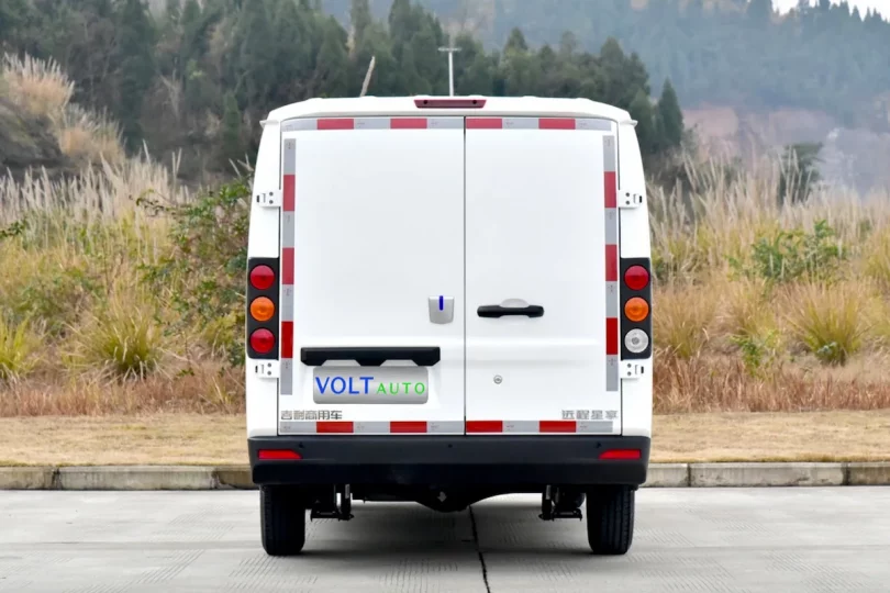 Електромобіль Farizon V - фото thumbnail 1