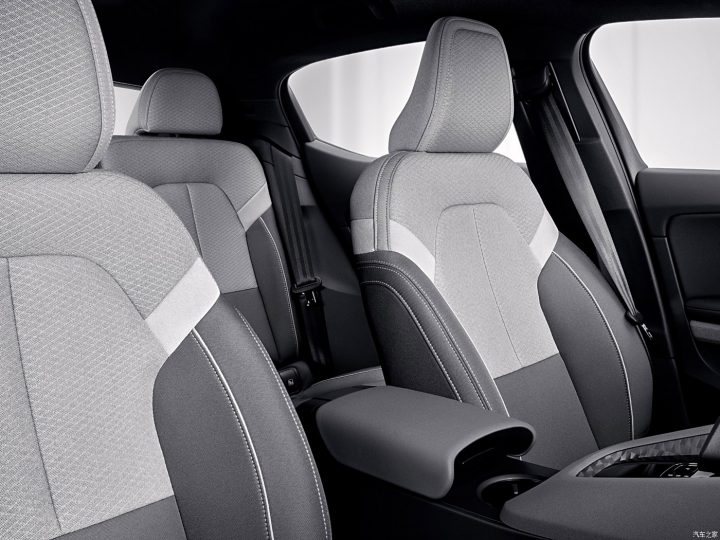 Електромобіль Polestar 2 - фото thumbnail 1