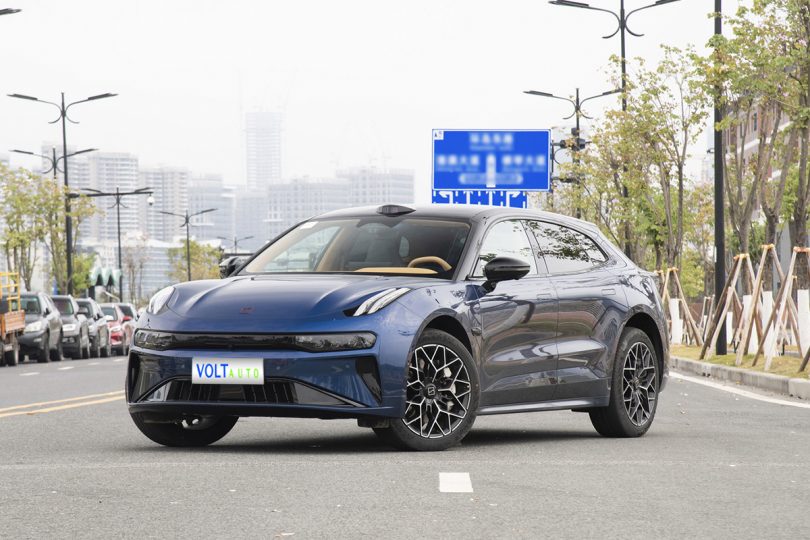 Електромобіль Zeekr 001 - фото thumbnail 1