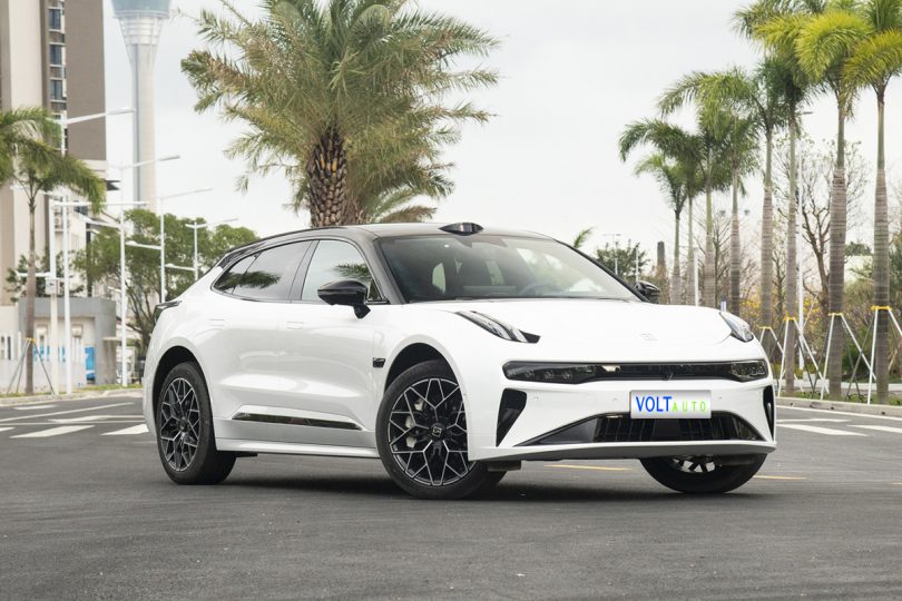 Електромобіль Zeekr 001 - фото thumbnail 1