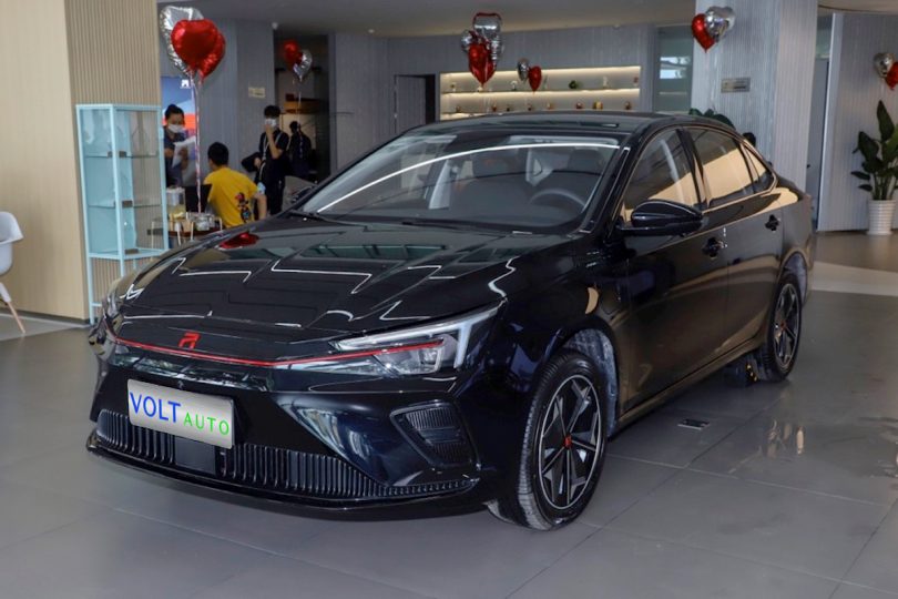 Електромобіль Rising ER6 - фото thumbnail 1