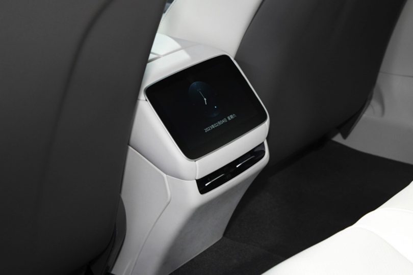 Електромобіль Rising F7 - фото thumbnail 1