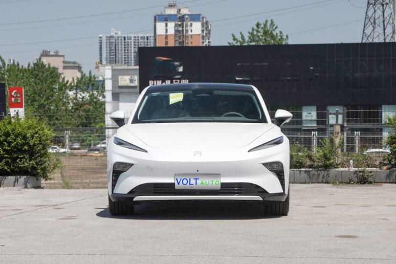 Електромобіль Rising F7 - фото thumbnail 1