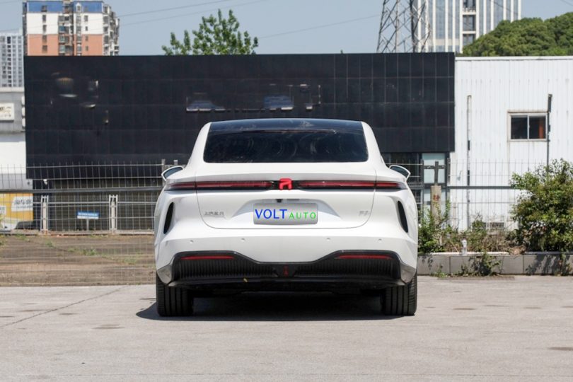 Електромобіль Rising F7 - фото thumbnail 1