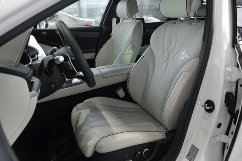 Електромобіль Genesis G80 - фото thumbnail 1