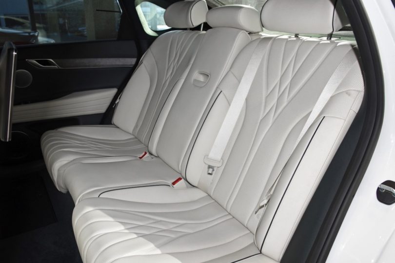 Електромобіль Genesis G80 - фото thumbnail 1