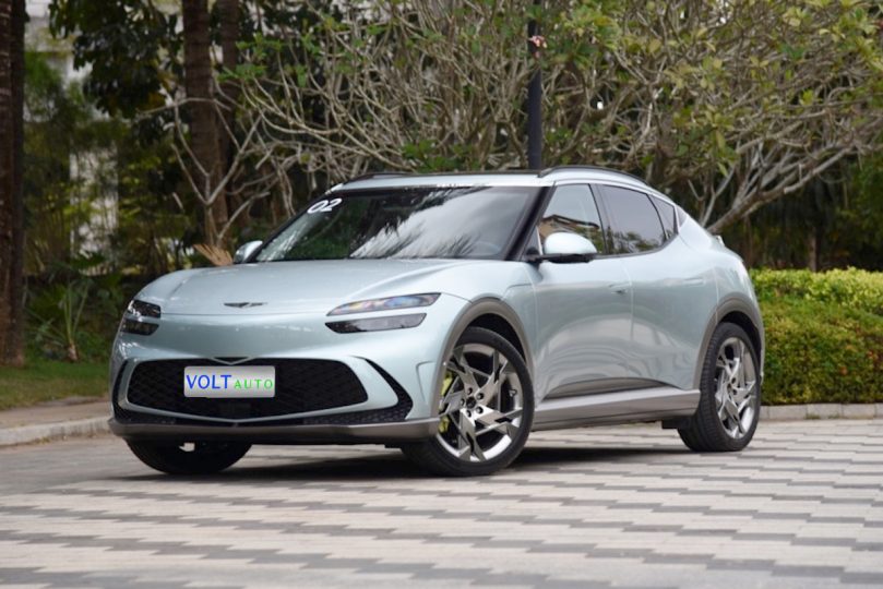 Електромобіль Genesis GV60 - фото thumbnail 1