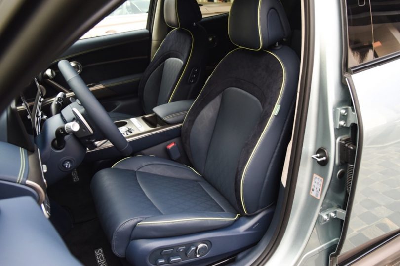 Електромобіль Genesis GV60 - фото thumbnail 1