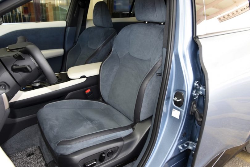 Електромобіль Lexus RZ - фото thumbnail 1