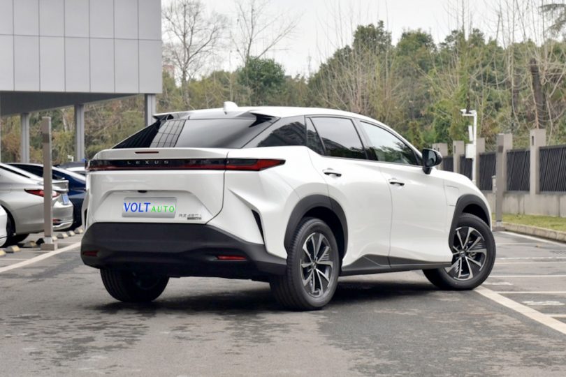 Електромобіль Lexus RZ - фото thumbnail 1