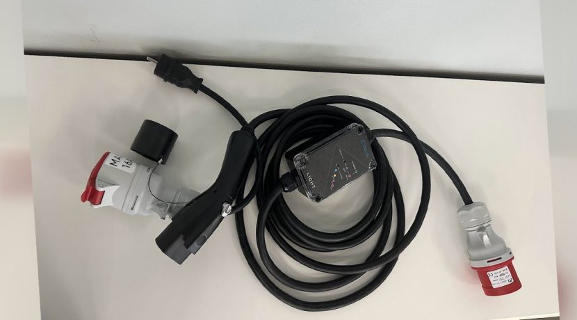 Зарядна станція EVEUS 7 кВт - фото thumbnail 1