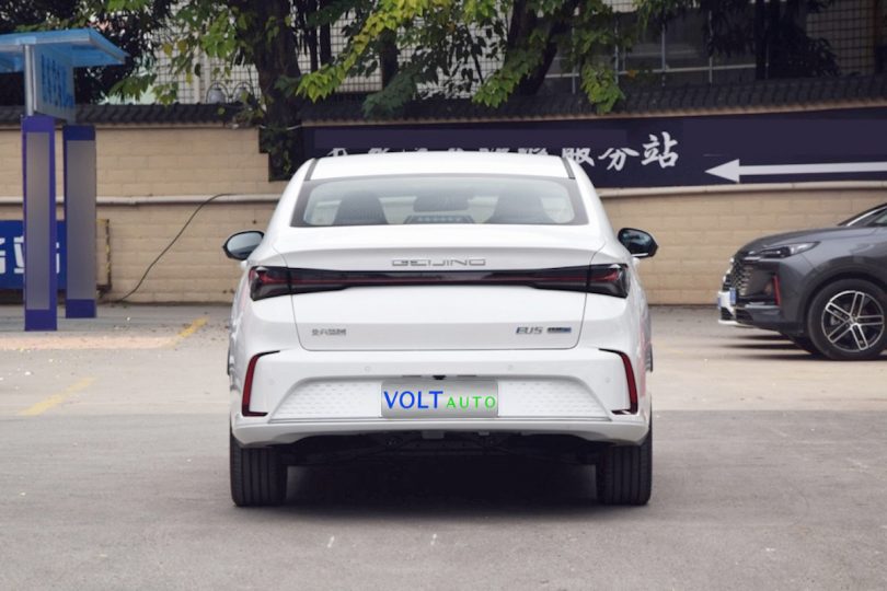 Електромобіль BAIC EU5 Plus - фото thumbnail 1